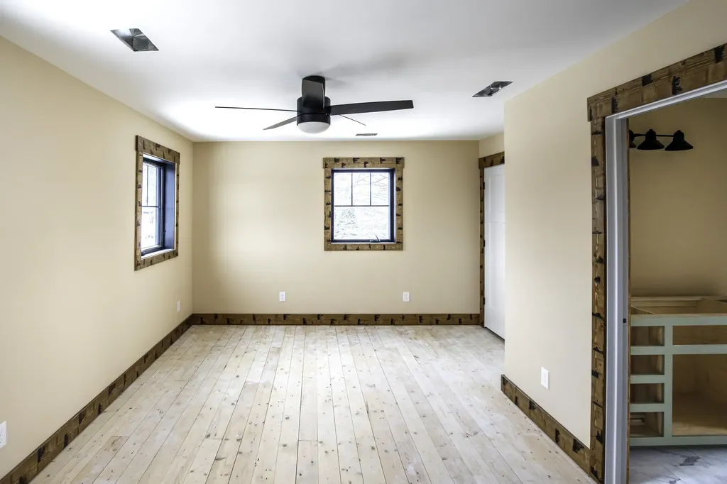4288 Pinckard Pike Versailles KY 40383