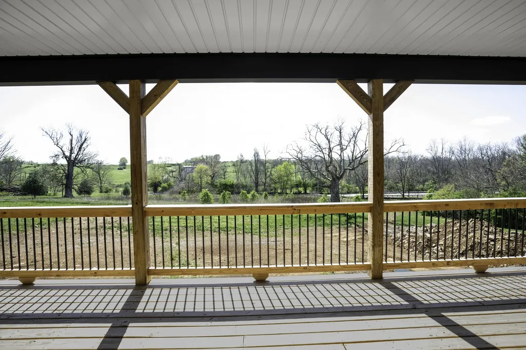 4288 Pinckard Pike Versailles KY 40383