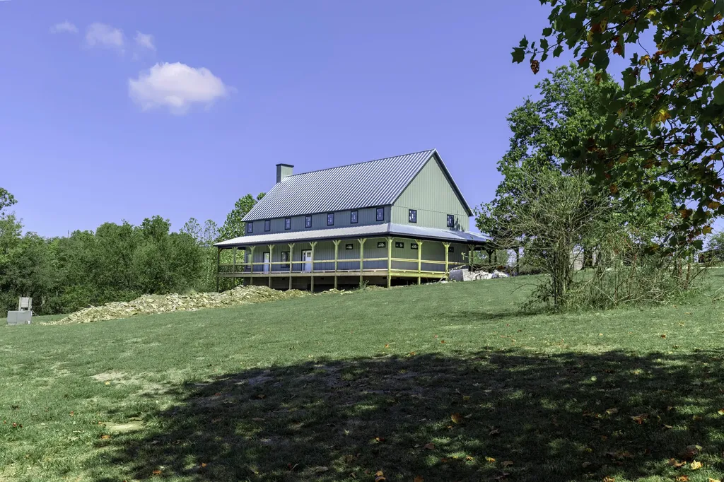 4288 Pinckard Pike Versailles KY 40383