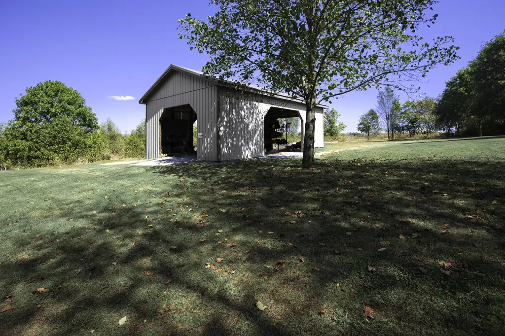 4288 Pinckard Pike Versailles KY 40383