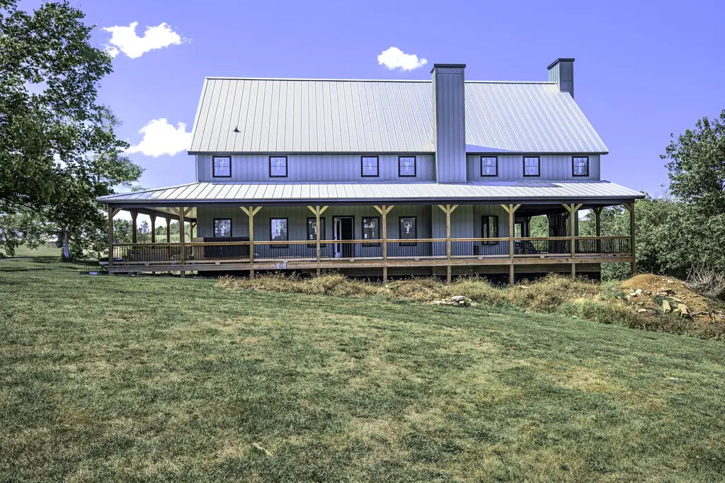 4288 Pinckard Pike Versailles KY 40383