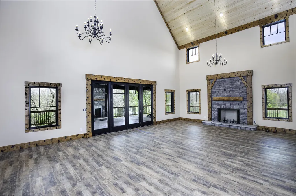 4288 Pinckard Pike Versailles KY 40383