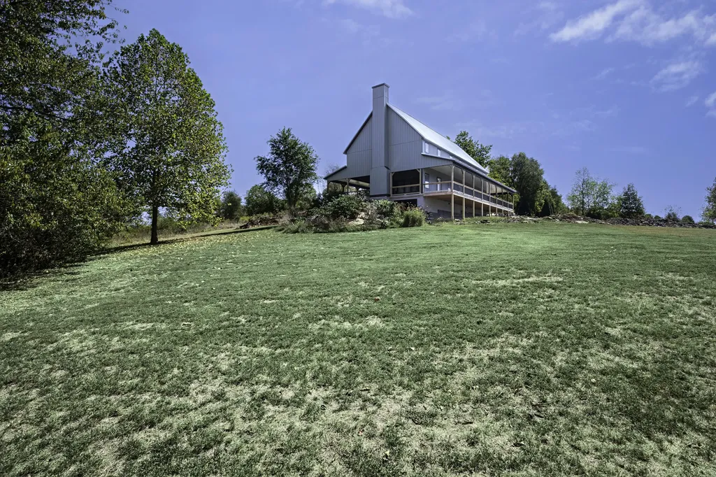 4288 Pinckard Pike Versailles KY 40383