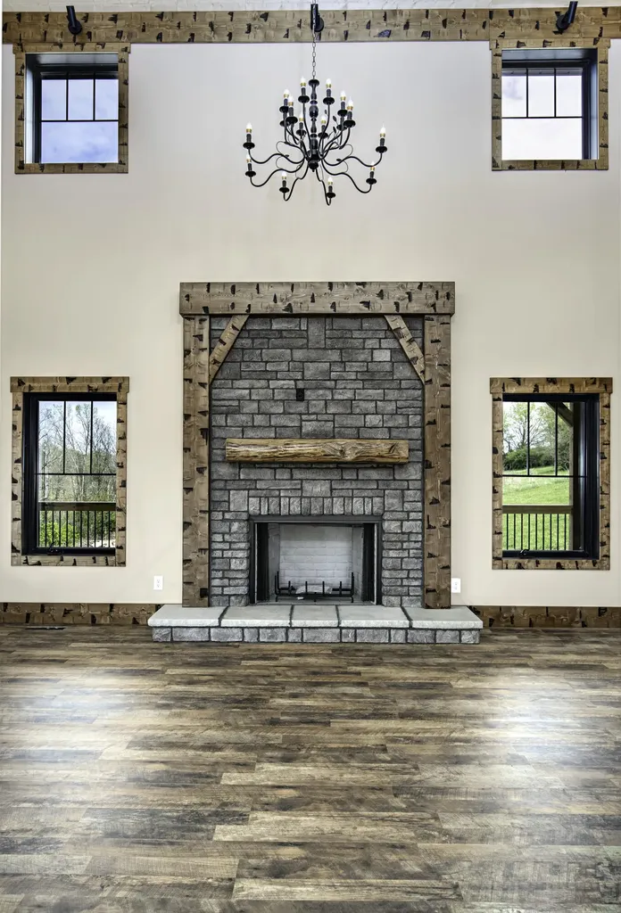 4288 Pinckard Pike Versailles KY 40383
