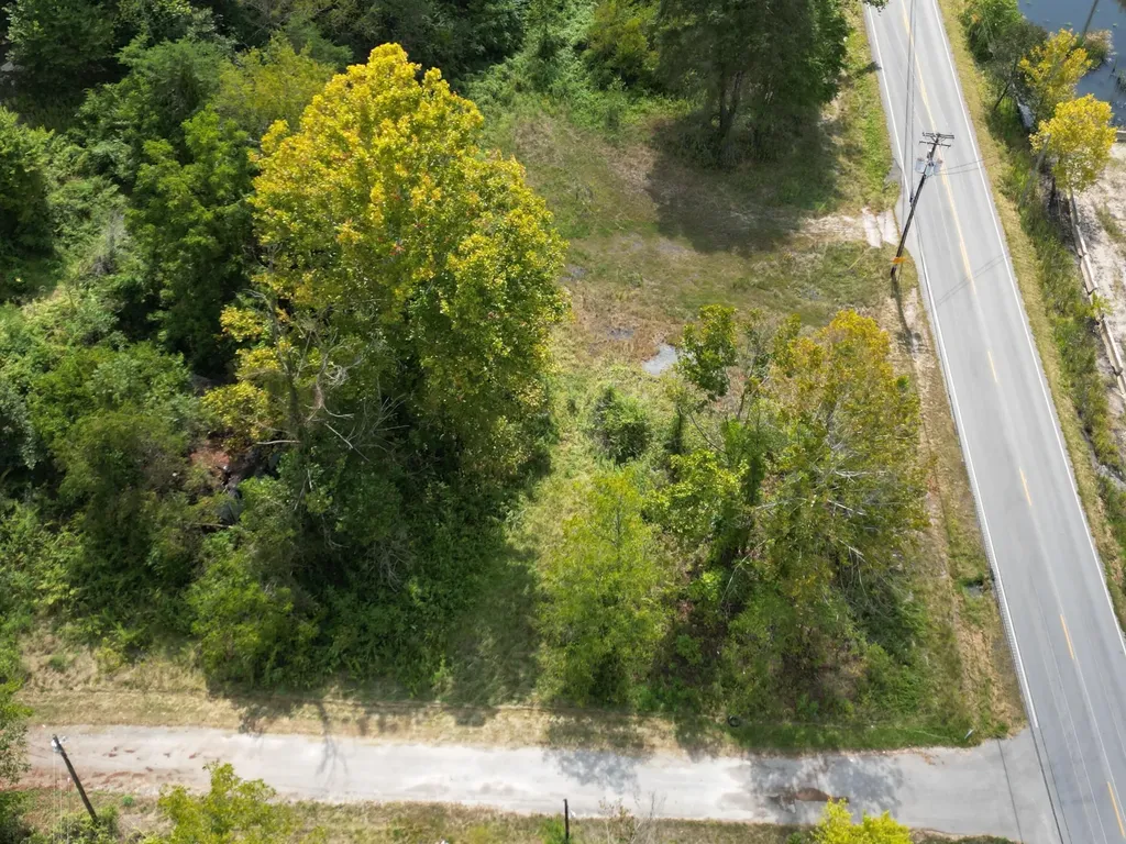 9991 Ky-490 Highway East Bernstadt KY 40729