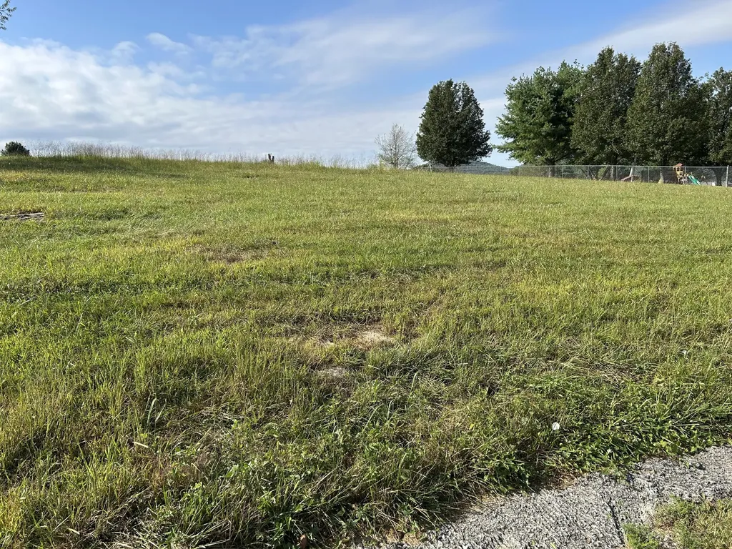 49 Solar Drive Mt Vernon KY 40456