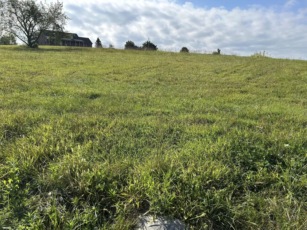 49 Solar Drive Mt Vernon KY 40456