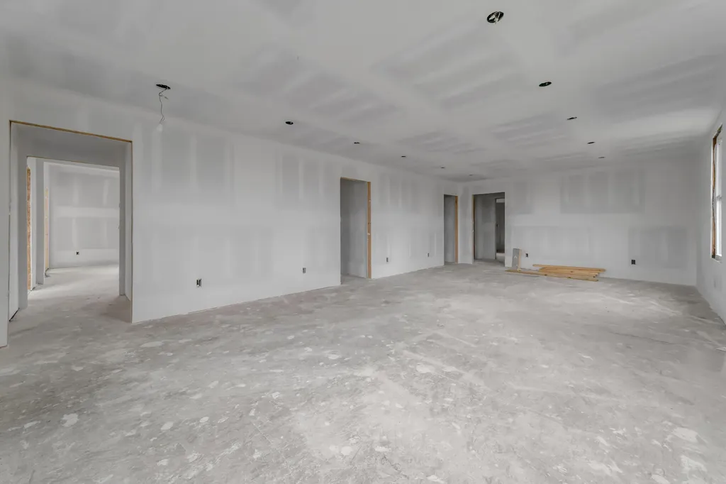 5761 Lexington Road Paris KY 40361