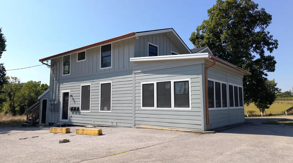 5761 Lexington Road Paris KY 40361