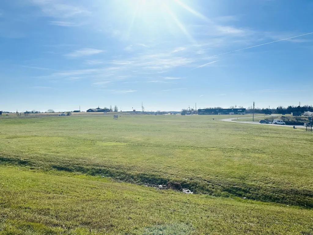 7 Eagle Lake Drive Lawrenceburg KY 40342