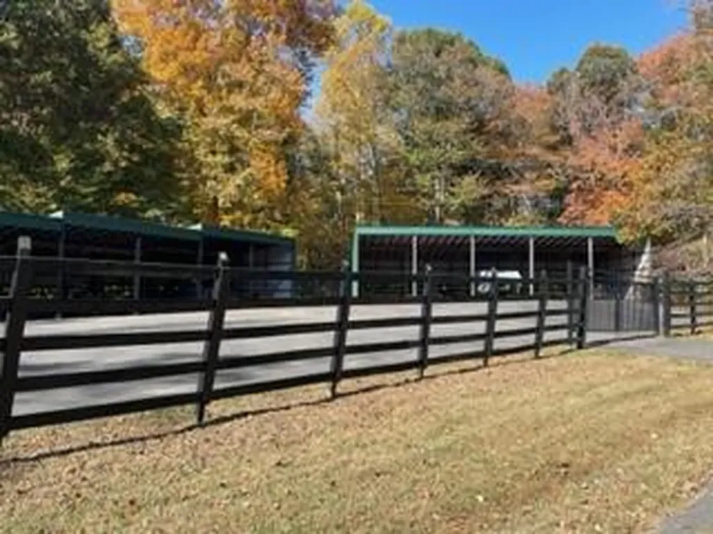 9 Five Points Drive Russell Springs KY 42642