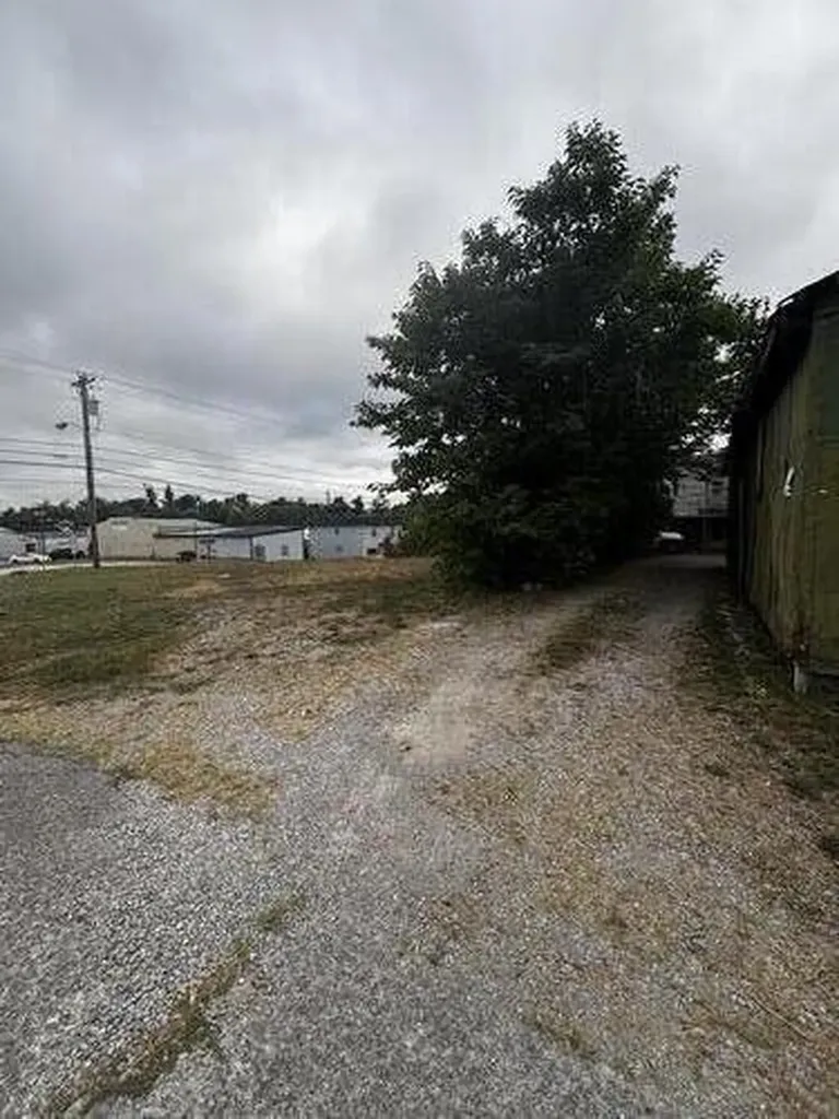 811 E Main Street Richmond KY 40475
