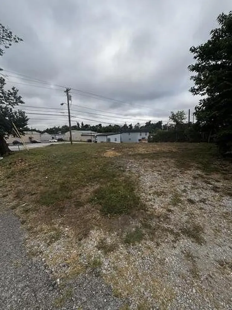 811 E Main Street Richmond KY 40475