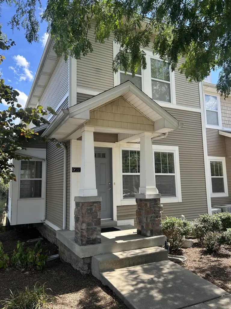 257 Towne Square Park Lexington KY 40511
