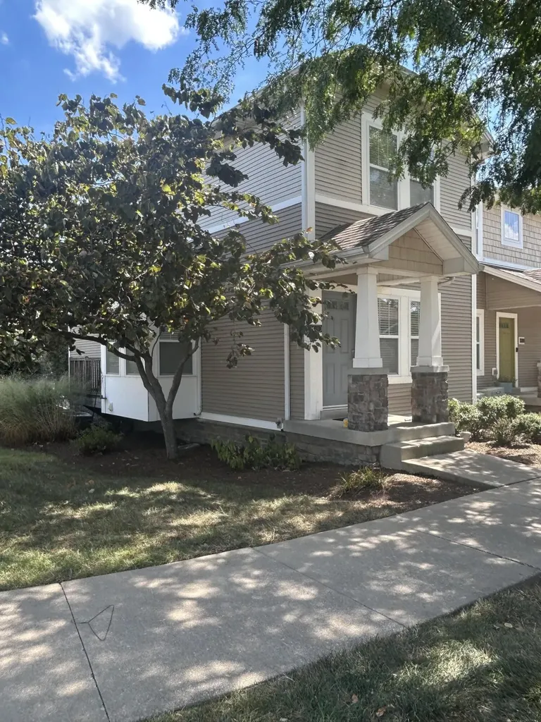 257 Towne Square Park Lexington KY 40511