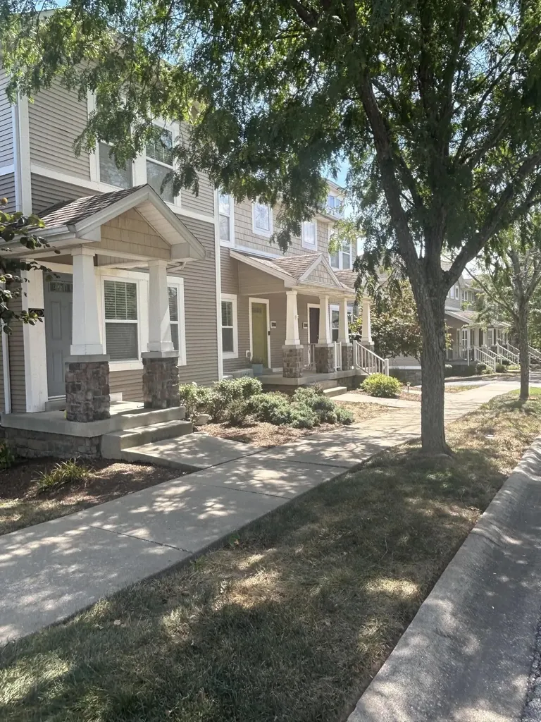257 Towne Square Park Lexington KY 40511