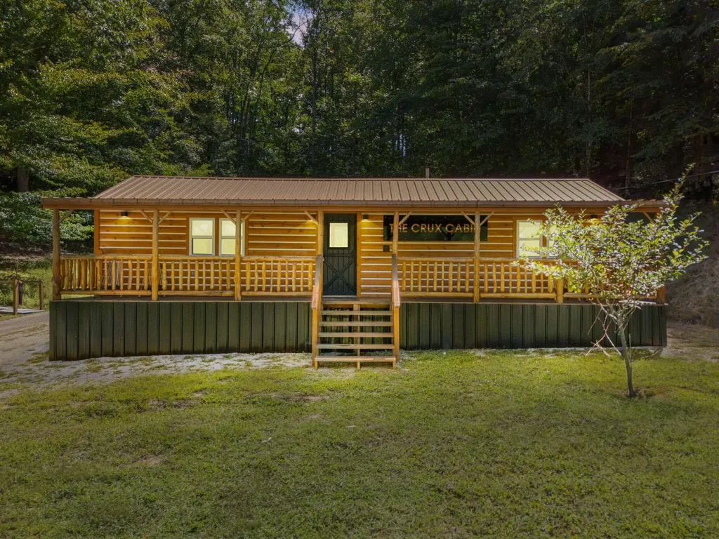 143 Mullins Point Road Campton KY 41301