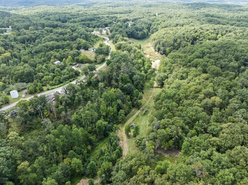 800 Virden Ridge Road Clay City KY 40312