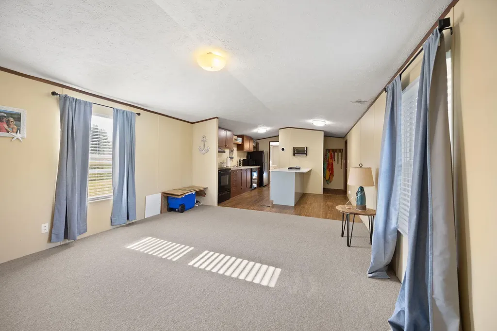 59 State Highway 1611 Russell Springs KY 42642