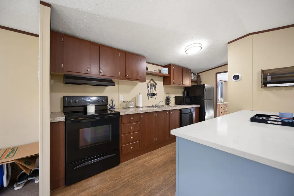 59 State Highway 1611 Russell Springs KY 42642