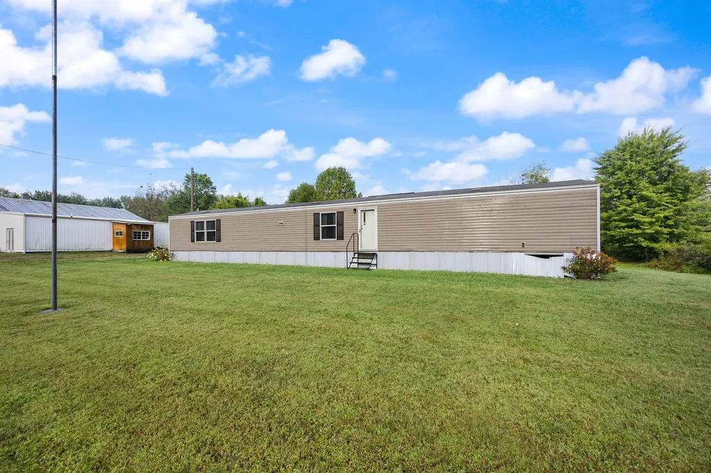 59 State Highway 1611 Russell Springs KY 42642