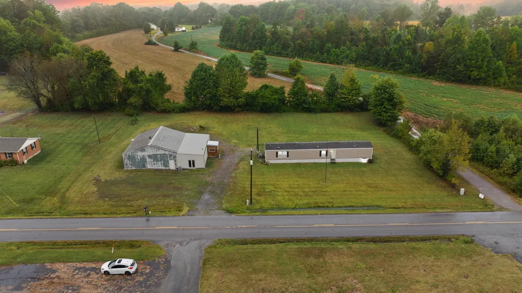 59 State Highway 1611 Russell Springs KY 42642