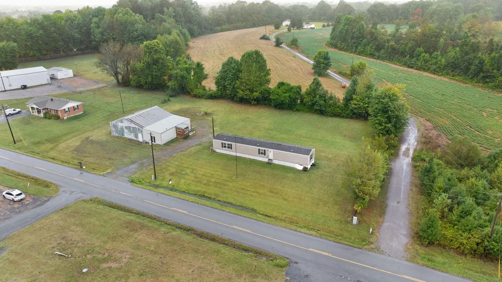 59 State Highway 1611 Russell Springs KY 42642