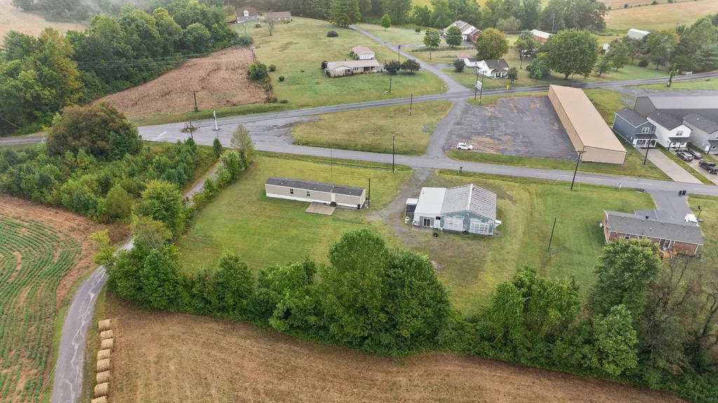 59 State Highway 1611 Russell Springs KY 42642