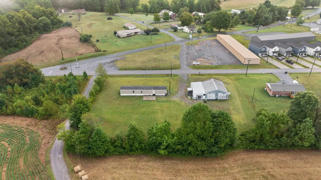 59 State Highway 1611 Russell Springs KY 42642