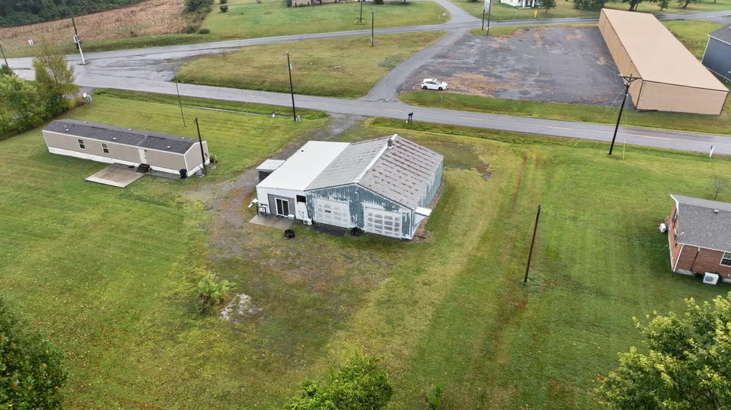 59 State Highway 1611 Russell Springs KY 42642
