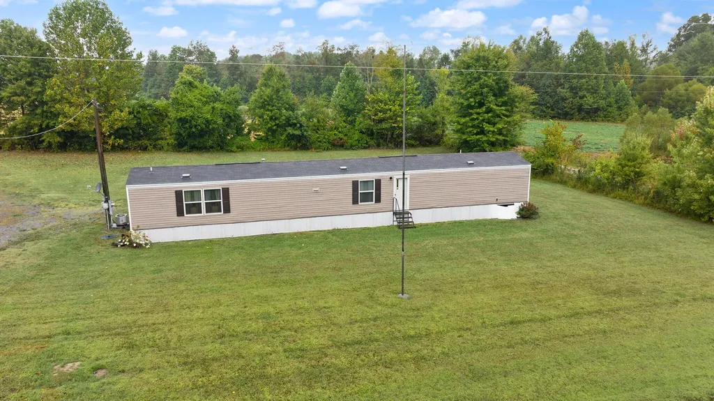 59 State Highway 1611 Russell Springs KY 42642