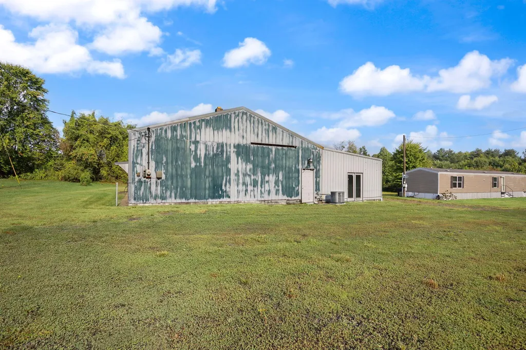 59 State Highway 1611 Russell Springs KY 42642