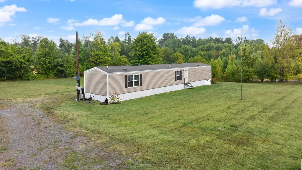 59 State Highway 1611 Russell Springs KY 42642