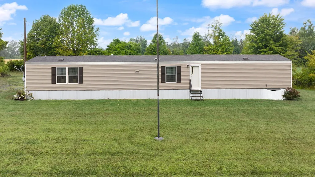 59 State Highway 1611 Russell Springs KY 42642
