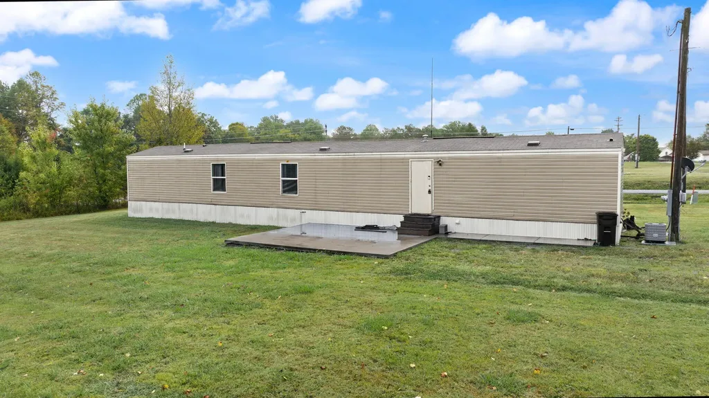 59 State Highway 1611 Russell Springs KY 42642