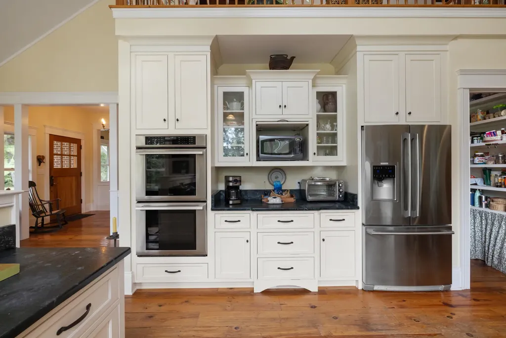 330 Mccracken Pike Versailles KY 40383