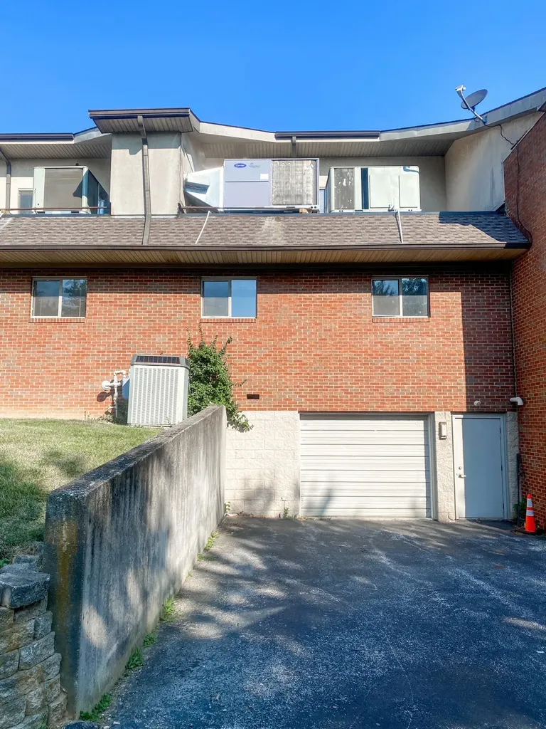 3 Hmb Circle Frankfort KY 40601