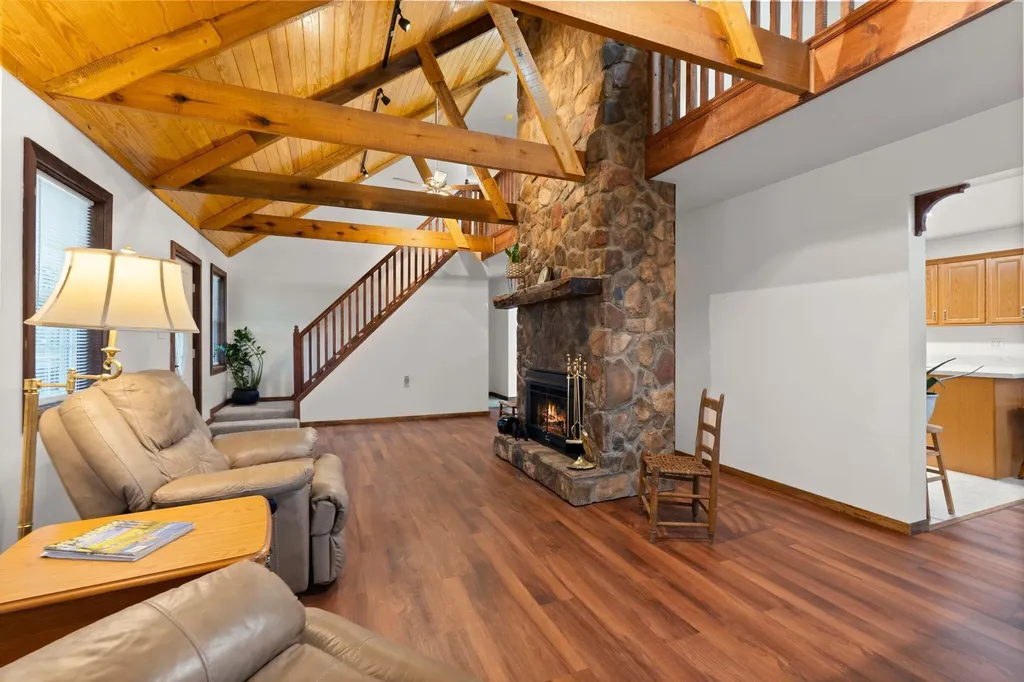 20 Beechwood Drive Irvine KY 40336