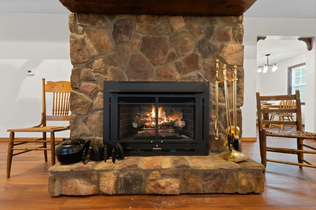 20 Beechwood Drive Irvine KY 40336