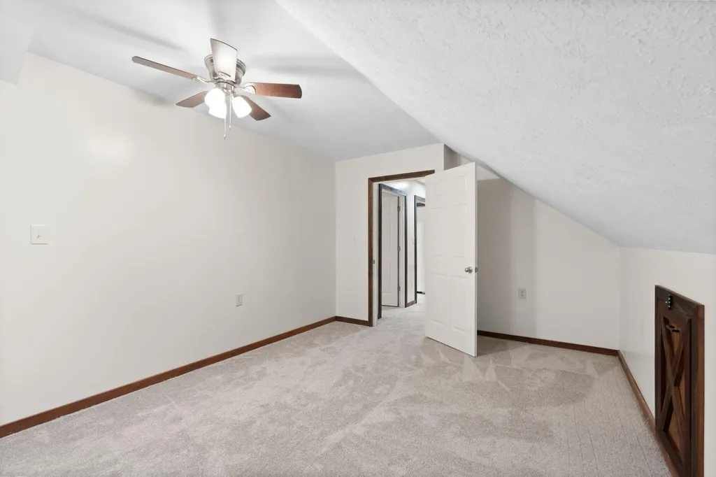 20 Beechwood Drive Irvine KY 40336