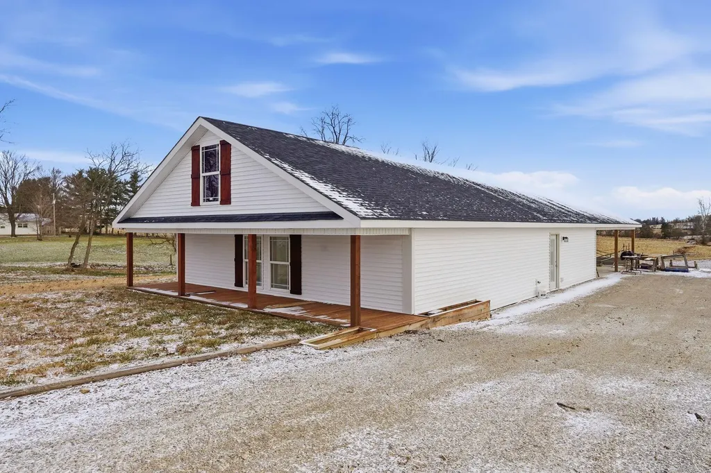 1934 Graefenburg Road Lawrenceburg KY 40342