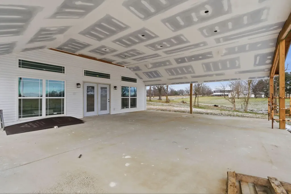 1934 Graefenburg Road Lawrenceburg KY 40342