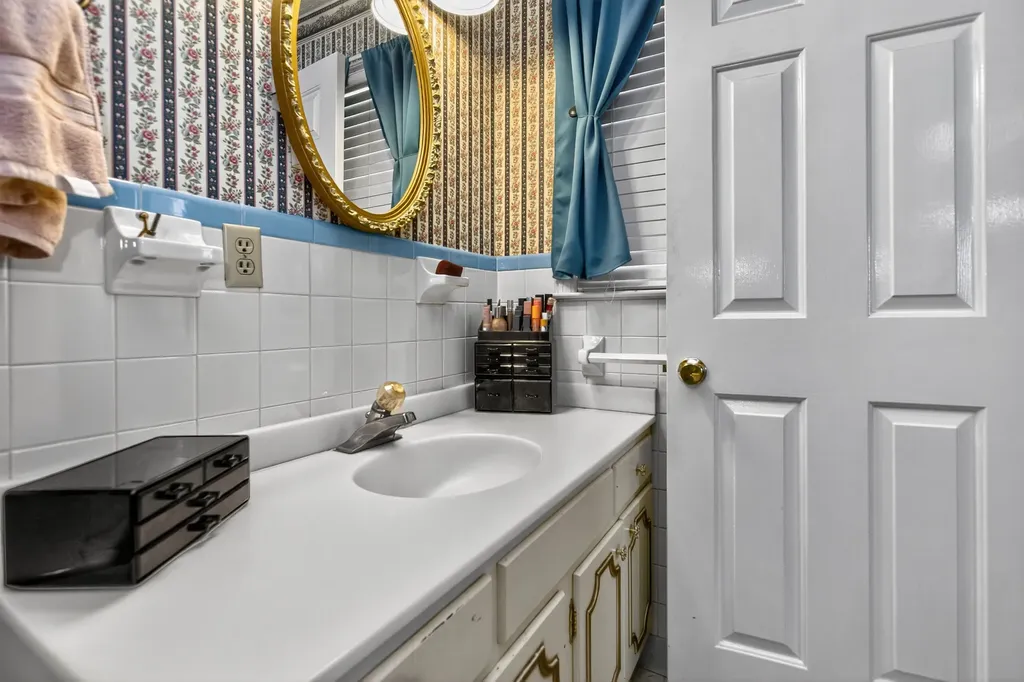 880 Sulphur Well Pike Nicholasville KY 40356