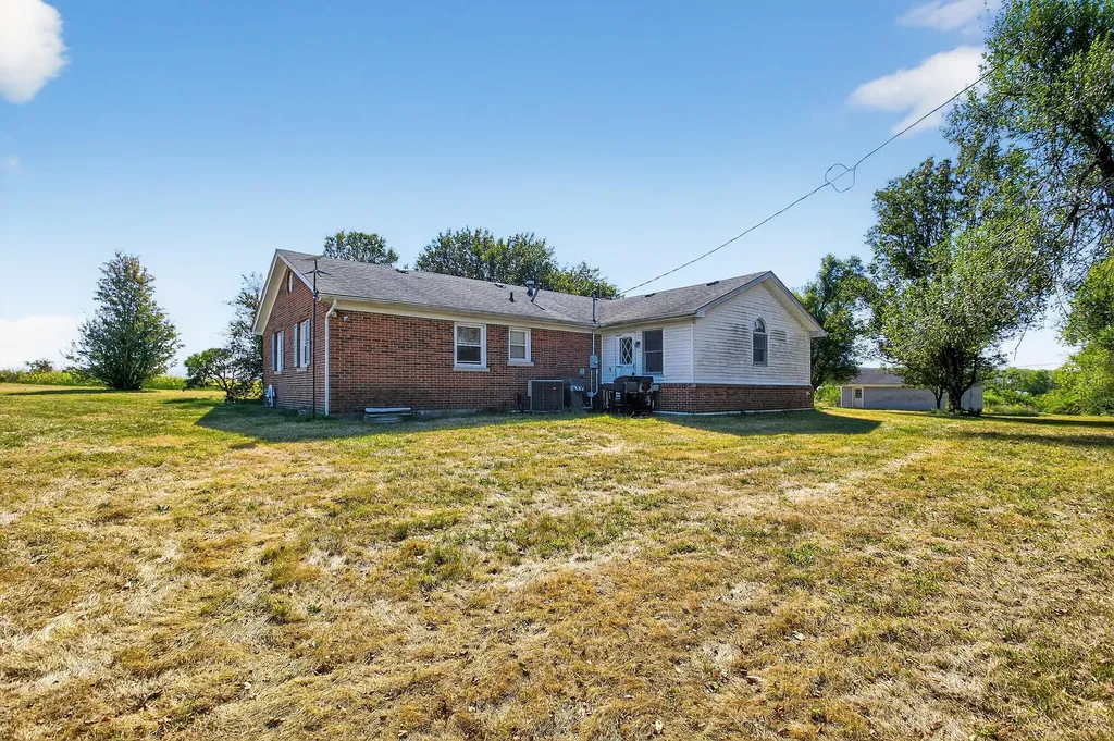 880 Sulphur Well Pike Nicholasville KY 40356