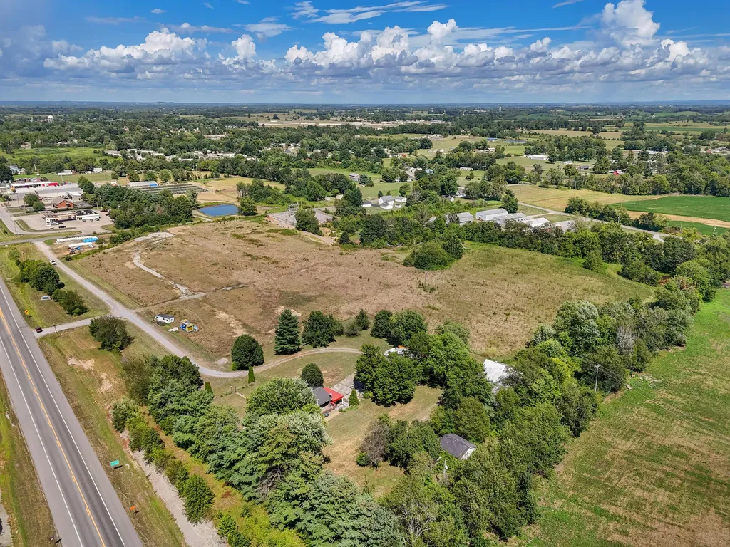 5188 Us-127 Junction City KY 40440