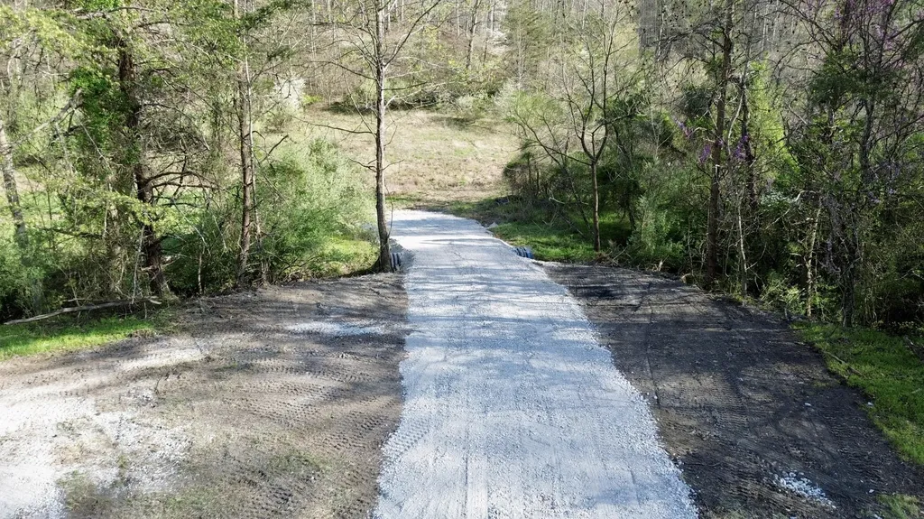 18A Hall Road Grayson KY 41143