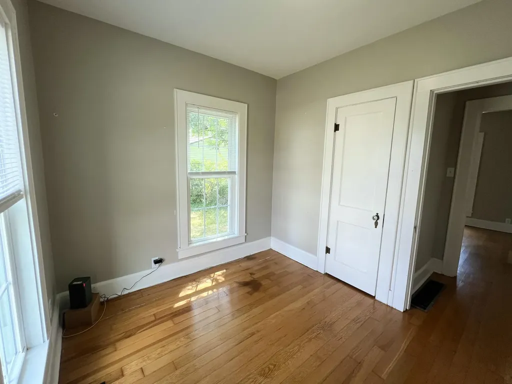87 Jamestown Street Russell Springs KY 42642