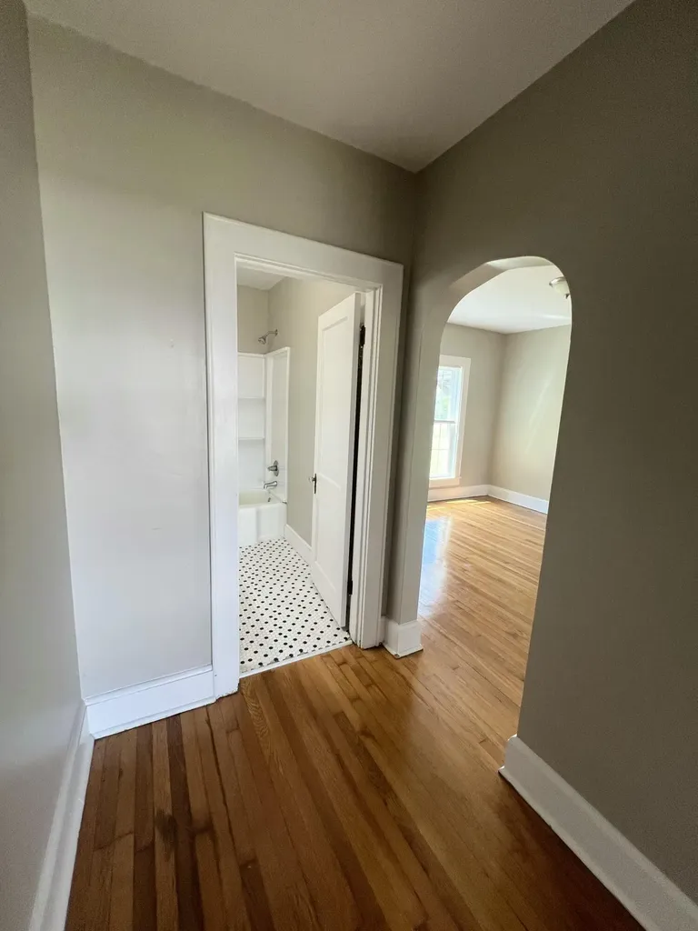 87 Jamestown Street Russell Springs KY 42642