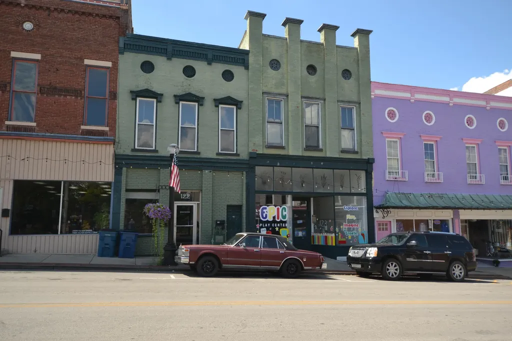 120 S Main Street Harrodsburg KY 40330