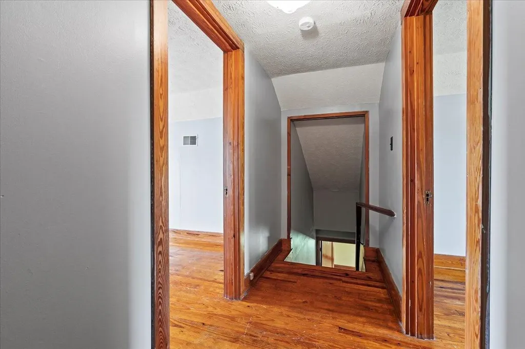 660 Fogg Pike Mt Sterling KY 40353